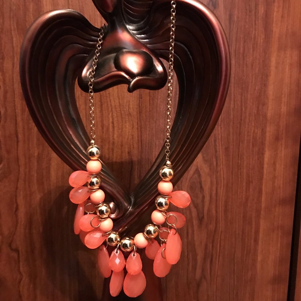 Pink & Gold Fashion Necklace